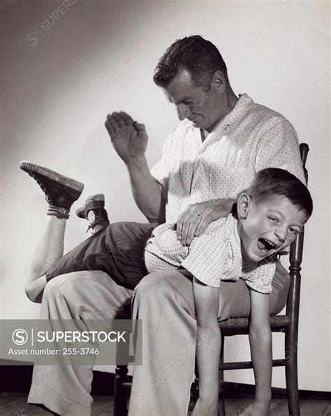 gay spanking daddy